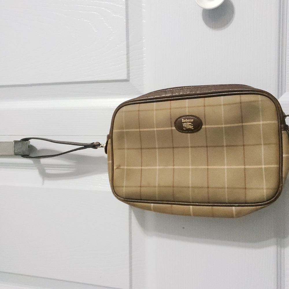 BURBERRY VINTAGE AUTH. BROWN POUCH WALLET - Picture 2 of 16